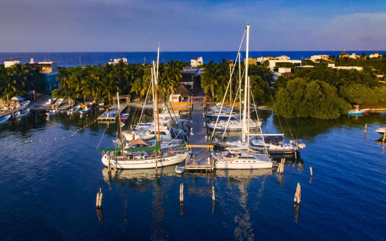 El Milagro Beach Hotel And Marina Isla Mujeres Ngoại thất bức ảnh